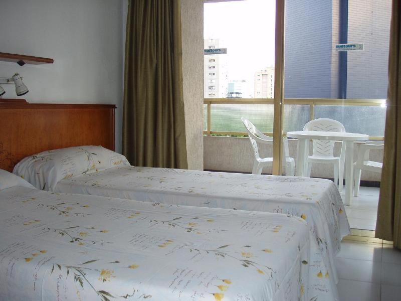 Apartamentos Maria Victoria Benidorm Cameră foto